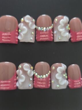 Hand Crafted Pink and White 3D Floral Rhinestone Press-On Nails